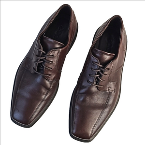 Ecco Minneapolis Tram Full Grain Leather Lace Up Square Toe Oxford Dress Shoe